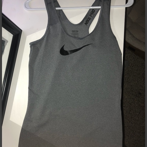 nike pro training tank